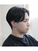 ウィスカーヘアー(whisker hair)&nbsp;センターパート