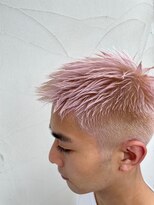 ニコ ヘアリラクゼーション(Nico hair relaxation)&nbsp;メンズ ハイトーンホワイトシルバーピンクカラー 刈り上げ