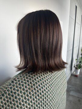 シャロン(Sharon by Rita) 切りっぱなしボブ