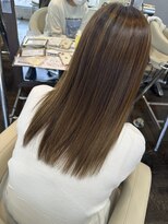 アヴァンス 北花田店(AVANCE)&nbsp;＊ハイライト/ベージュ/髪質改善