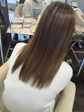 アヴァンス 北花田店(AVANCE) ＊ハイライト/ベージュ/髪質改善