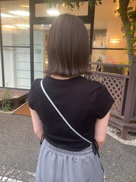 アヴァンス 北花田店(AVANCE) 【#切りっぱなしボブ】×細めハイライトカラー×オリーブ