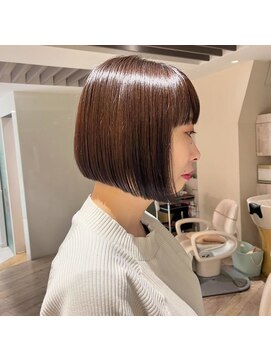 レイバイキングダム(Ley by KINGDOM) 横浜ショート横浜ボブ/前下がりボブ/ぱっつんボブ