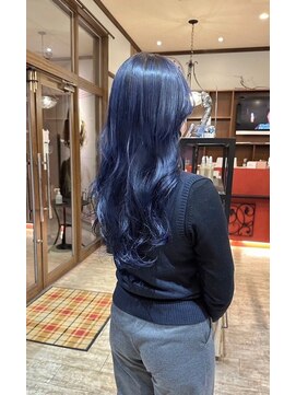 マテリア ヘアー デザイン(materia hair design) ネイビーカラー