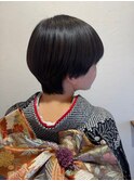 華やかな和装とシンプルでかわいいショートヘア 花飾り#3