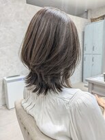 イルヘアーガーデン(illu hair GARDEN) 『GARDEN』動きのある大人くびれヘア×オリーブベージュ◇