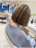 \白髪/白髪ぼかし/ベージュ/大人ボブ/