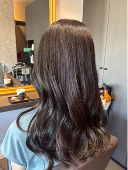 ル レーヴ 和田店(Le reve)の写真/【オーガニックカラー￥5800】顔色まで明るく魅せる♪気になる白髪をしっかりカバーしながらお洒落な髪色に