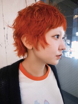 【macana指名】オレンジカラーブリーチベリーショートパーマ登戸