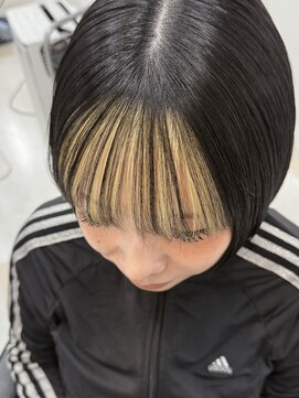 【抜きっぱなし】前髪インナーカラー
