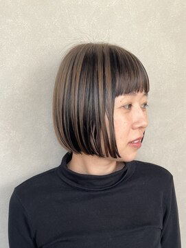 ティピ(tipi) アンブレラカラー／ブリーチ／ミニボブ／前髪