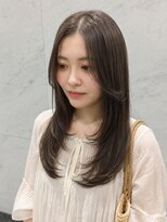 ベイリコルド(Bei Licoldo.)&nbsp;オリーブベージュ レイヤーカット 20代オススメスタイル