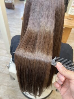 アンジェリーク(ANGELIQUE)の写真/大人女性の髪の悩みを丁寧にカウンセリング！髪に合わせた上質な薬剤で理想の髪へ導きます☆