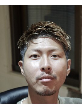 バーバーショップ ジャム(BARBER SHOP JAM) カメラ目線