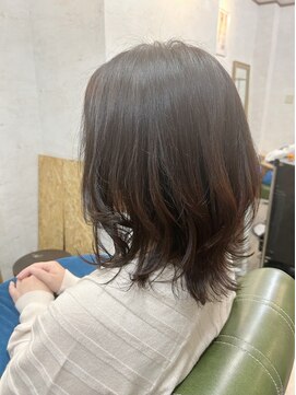 キュウヘアー(KYUU HAIR) ミディアム×外はね