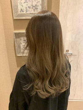 カットハウス美人館 透明感＊カラー