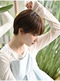 トレンド!前髪ありのショートヘア