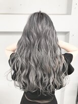 アンダーバーホワイト 泉佐野店(_WHITE)&nbsp;☆ ハイライトカラー　ケアブリーチ　ダブルカラー　イルミナ