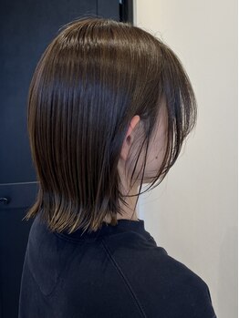 美しい頭皮ケアは健康な髪から。ヘッドスパで日頃の疲れを癒し、髪も心もスッキリとリフレッシュ◇