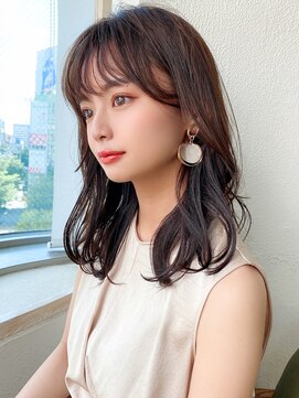 パシフィックダズールバトン(Pacific Dazzle baton) 艶感こなれヘア愛され前髪メルティカラーウェーブミディアム