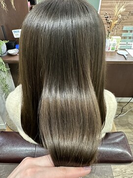 ルアン(Luan) グレージュ