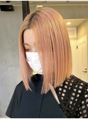 切りっぱなしボブピンクベージュミディアムボブダブルカラー