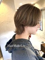 ヘアメイク リヴ(Hair Make Liv)&nbsp;センターパート×アッシュベージュ×メンズカット