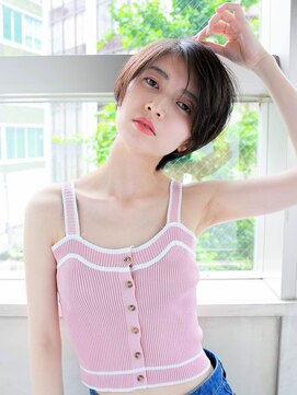 ルティア(Lutia) センターパート アッシュブラウン