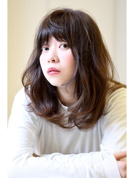 ナチュラル コレット(Natural collet) ゆるカールセミディ