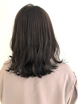 ネイヴィル(navile) ラベンダーベージュ×ミディアムへあ