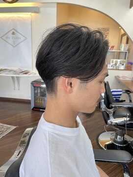 オンフリーク(ON FLEEK) #センターパート#下関#メンズカット