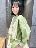 外ハネミディ_アースカラーツートンカラーくびれヘア_9124