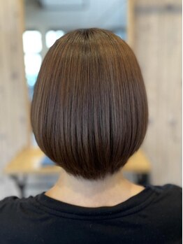 ログヘアアトリエ (log hair atelier)の写真/髪毛内部を強化しダメージを予防・修復・補修する髪質改善ストレート!薬剤をゆっくり浸透でダメージレス☆