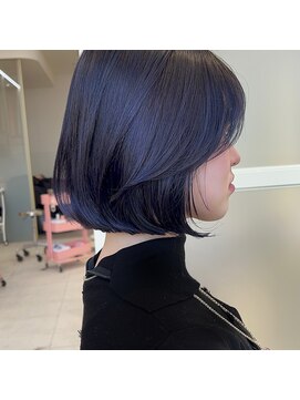 アフロートリノ(AFLOAT Leino) 【修】20代30代40代◎透明感カラー×韓国切りぱなしボブ