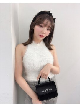 ヌイ 横浜(nui) 顔まわりカット_ダークアッシュチェリーブラウンフェミニン