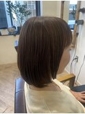 脱白髪染めカラー大人ボブ