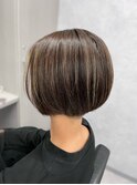 刈り上げショートボブ