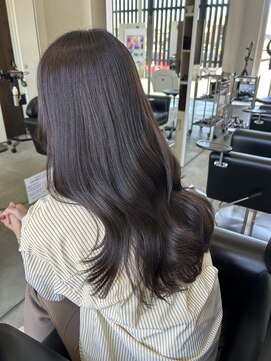 ヘアーアンドエステティック ヴェリス(hair&esthetic Velis) 【Velis】透明感オリーブベージュ/レイヤーカット