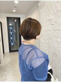 ショートボブ