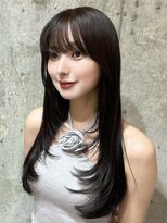 シーシンジュク 新宿南口(Sea shinjuku)&nbsp;アッシュカラー×ウェーブヘア[韓国/前髪/新宿/レイヤーカット]