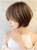 小顔に見える大人美人ショート
