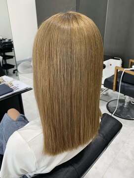 ディティール(Detail) ダブルカラー×ミルクティーベージュ