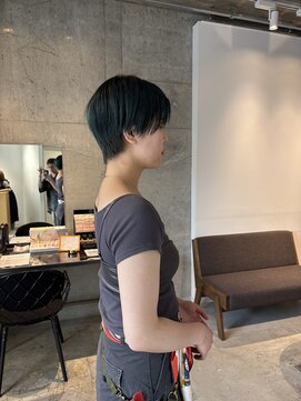 ミリ(milli Produce by ITAKURA) ダークオリーブ夏ショート