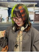 ネオンカラーのデザインヘア