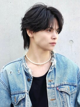 アーリー(Ali'i) ブルーブラックフェザーパーマセンターパートアップバングメンズ