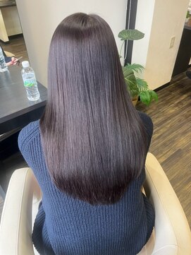 ヨンセンチメートルヒロサカ(4cm HIROSAKA) 髪質改善縮毛矯正