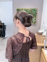 リル 新浜店(LiL) リボンシニヨン土橋1