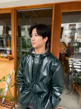 シツ(situ) センターパート/メンズカット/メンズヘア