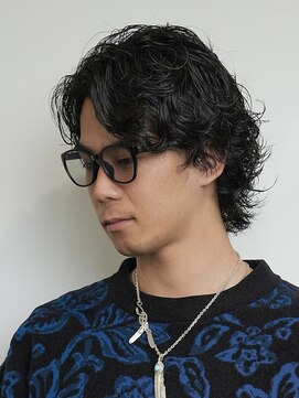 ログ(LOG) センターパート 無造作パーマ シャドウパーマ メンズ 高松