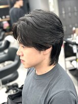 オーバルバイアピッシュ(OVARL by apish)&nbsp;フェザーパーマ毛流れセンターパートニュアンスパーマメンズ